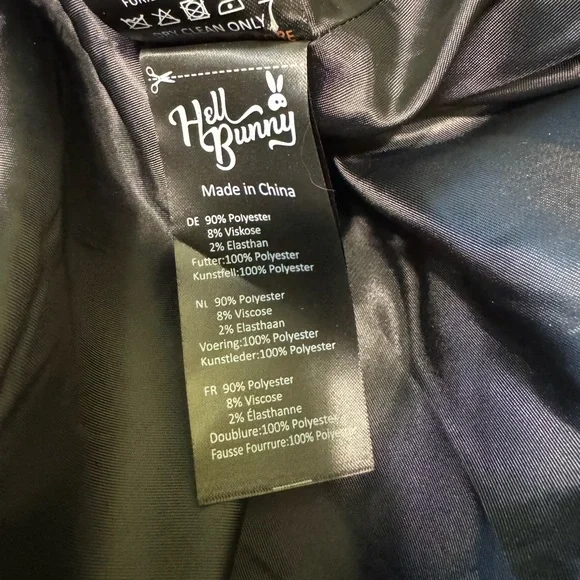 BNWT HELL BUNNY ROSA ROSSA COAT *GORGEOUS* - Picture 6 of 8